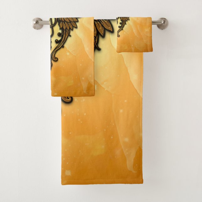 El alma de la melodía, un armazón dorado con alas. (In situ)