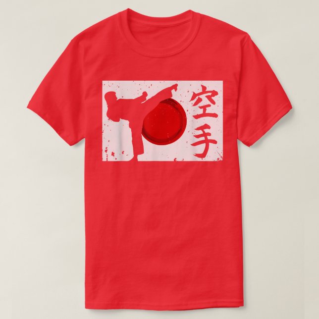 El alto puntito de la camiseta de karate japonesa (Diseño del anverso)