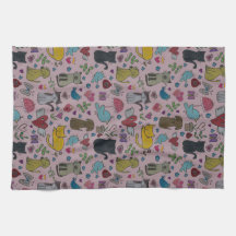 El amor acaricia la toalla de plato