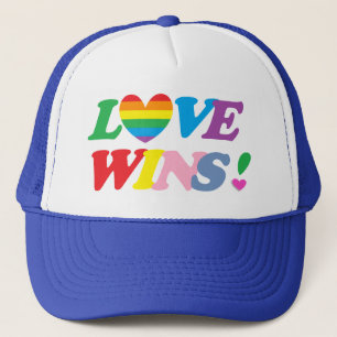 El amor arcoiris gana sombrero de camionero