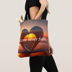 El Amor De La Bolsa De Tote Media Nunca Falla.
