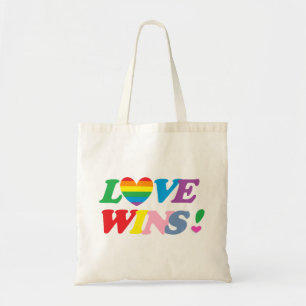 El amor del arcoiris gana la bolsa de tocador del 