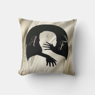 El amor es todo lo que hay de la almohada