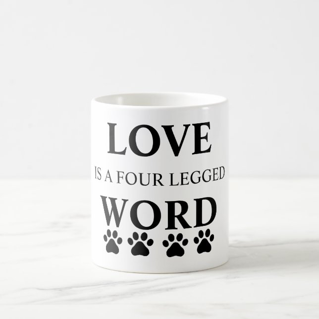 El amor es una palabra Legged cuatro taza de 11 (Centro)