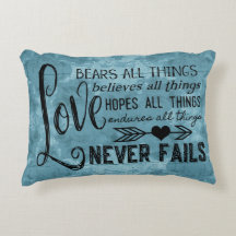 El amor nunca falla la almohada (el azul francés)