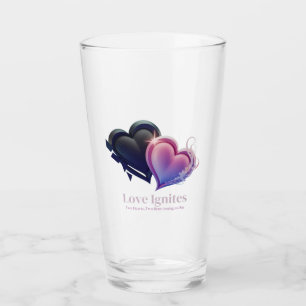 El amor provoca juntos a Mug