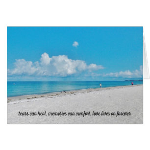 "El amor vive en la playa"