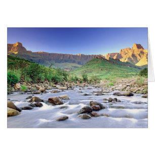 El anfiteatro y el río Tugela en Drakensberg