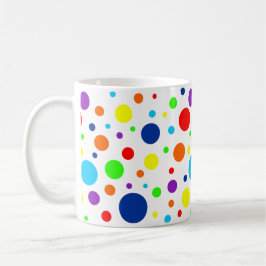 El arco iris mancha la taza