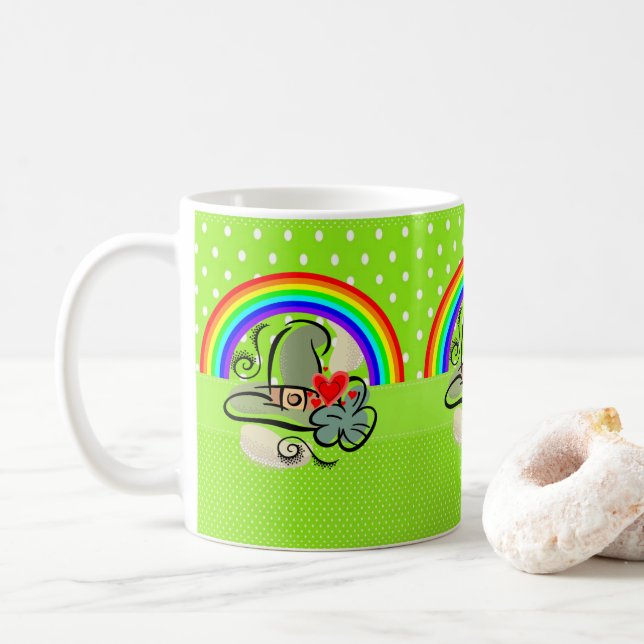 El arcoiris de la taza del Día de San Patricio (Con donut)