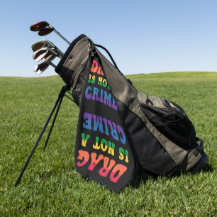El Arrastrar No Es Una Toalla De Golf Criminal