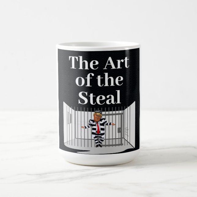 El arte de robar la taza de café de Trump (Centro)