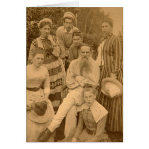 El autor Leo Tolstoy con su familia