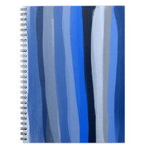 El azul sombrea el cuaderno