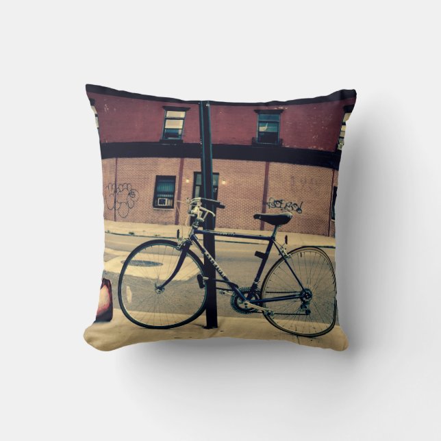 El Biking en la almohada de Brooklyn (Anverso)