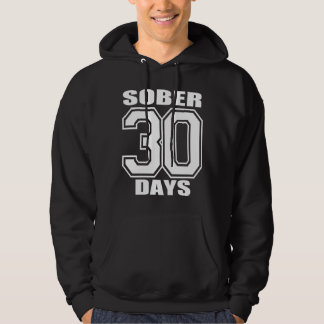 EL BLANCO EN SUDADERA CON CAPUCHA NEGRA CALMA 30