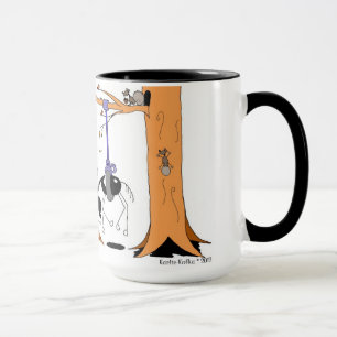 El caballo divertido se pegó en una taza del