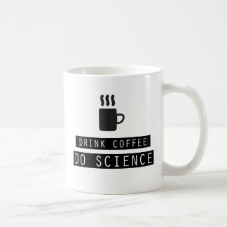 El café de la bebida, hace la taza de la ciencia