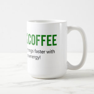 El café de la bebida hace una taza más rápida d