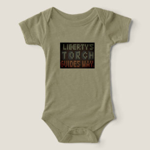 El camino de las guías de la antorcha de la libert