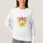 El camisetas de las mujeres de Chai Menorah Sun<br><div class="desc">Chai - vida - y un menorah feroz contra el contexto de un sol llameante.</div>