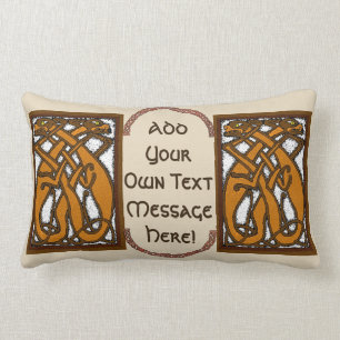 El Celtic persigue la almohada lumbar
