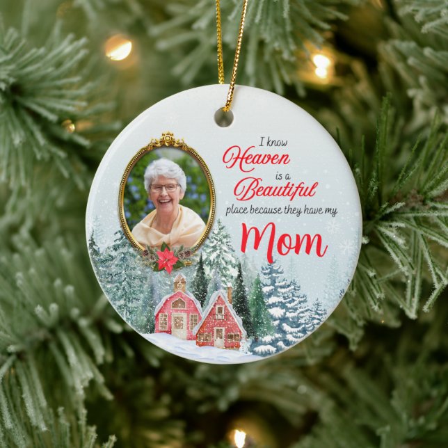 El cielo es un hermoso lugar de ornamento redondo (Árbol)