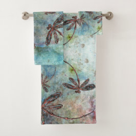 El cielo mágico de las libélulas tipadas de bronce