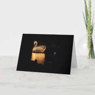 El cisne enciende la tarjeta de felicitación