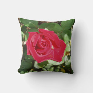 El Cojín decorativo Rosa perfecto