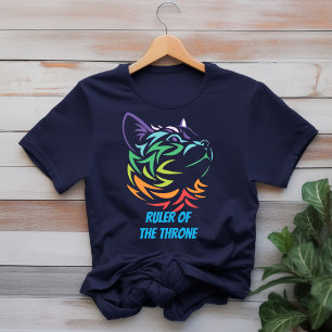 El colorido gato "Gobernante del Trono" camiseta