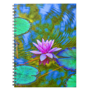 El cuaderno de lirio del cojín de Lotus de