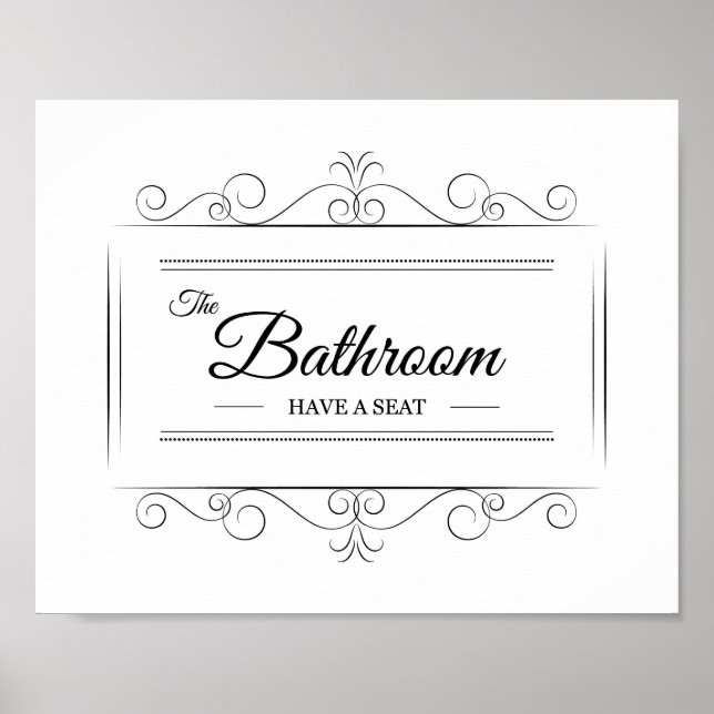 El Cuarto De Baño Tiene Un Agradable Arte (Frente)