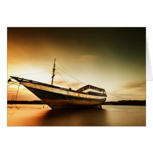 El cuerpo de la nave vieja el Bali, Indonesia