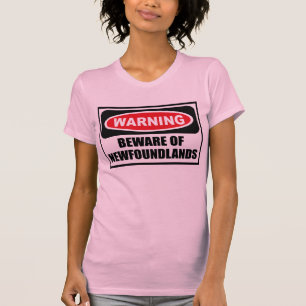 El cuidado SE GUARDA de la camiseta de las mujeres