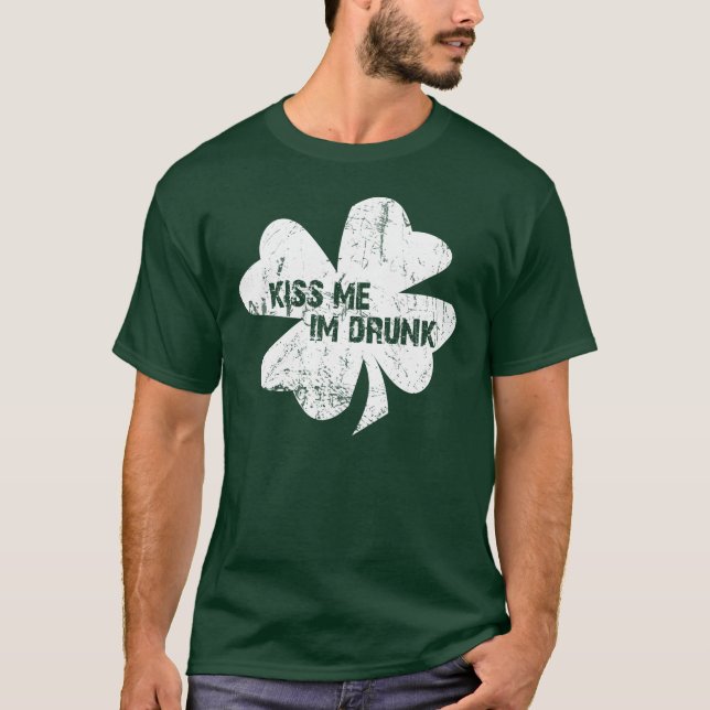 El Día de San Patricio me besó a la camiseta (Anverso)
