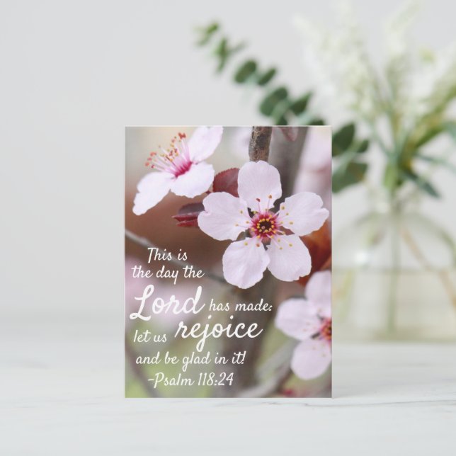 "El Día Que El Señor Ha Hecho..." Postal (Anverso de pie)