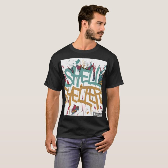 **El diseño de la camiseta incluye la frase "Shell (Anverso completo)