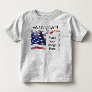 ¡Él es mi héroe! camisa
