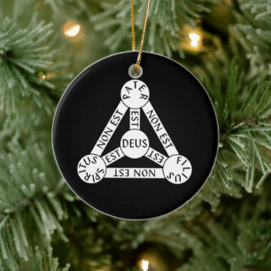 El Escudo del ornamento de la Trinidad