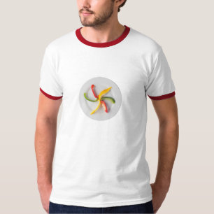 El espiral sazona la camiseta con pimienta