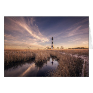 El faro de la isla de Bodie en la puesta del sol