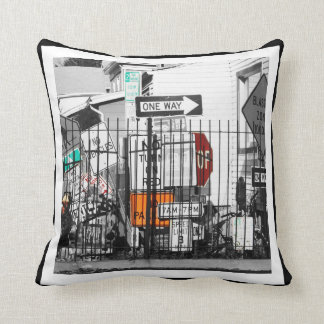 El faro firma la almohada