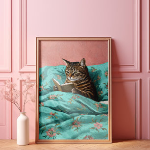 El gato leyendo un libro de arte en pared Poster d