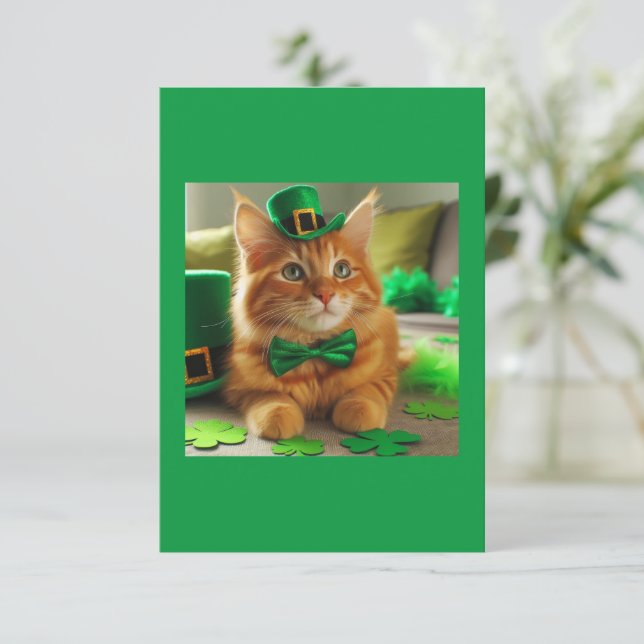 El gato Tabby, Naranja del Día de Santa Patty (Anverso de pie)