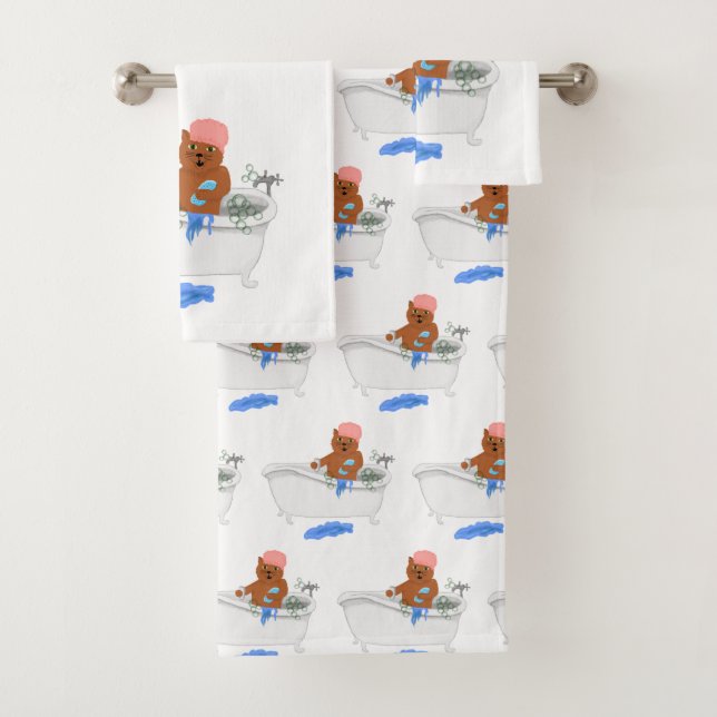 El gato toma un baño (In situ)