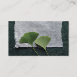 el ginkgo verde sale de la tarjeta de visita