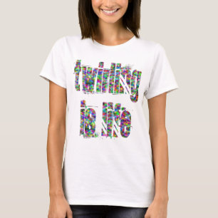 El giro es camiseta de la muñeca de las señoras