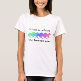 El hogar es donde están camiseta los caballos
