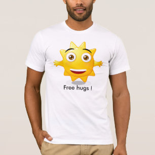 ¡El hombre de la camiseta libera abrazos!